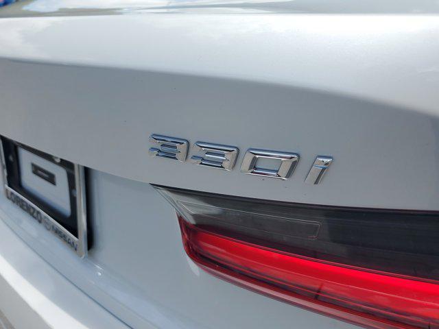 Photo of 2024 White BMW 330