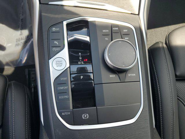 Photo of 2024 White BMW 330