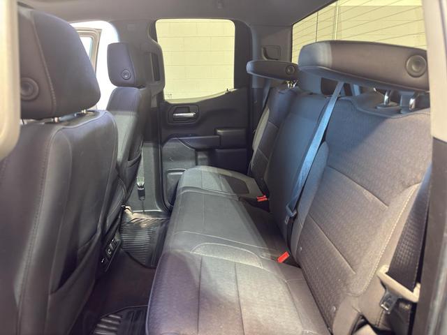 Photo of 2019 Black Chevrolet Silverado 1500
