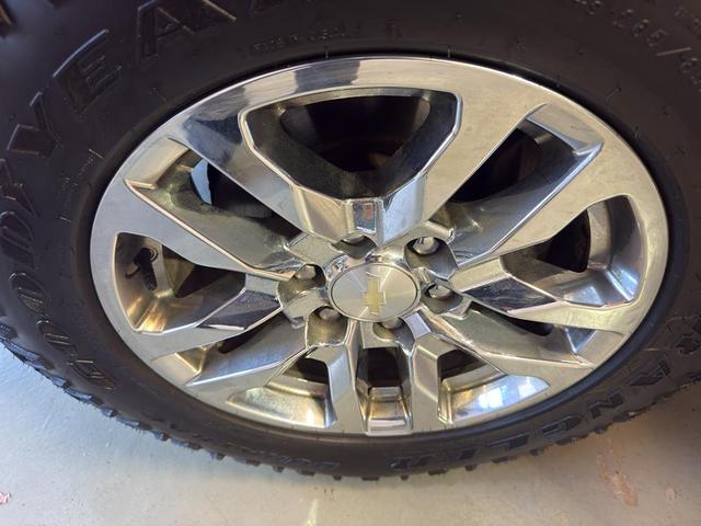Photo of 2019 Black Chevrolet Silverado 1500