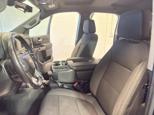 Photo of 2019 Black Chevrolet Silverado 1500
