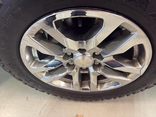 Photo of 2019 Black Chevrolet Silverado 1500