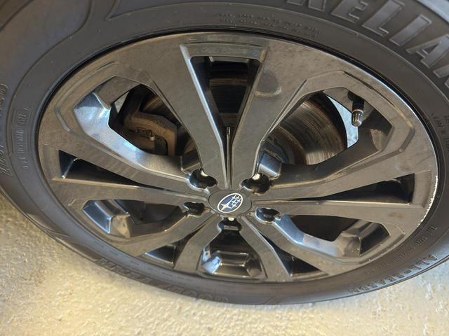 Photo of 2022 Magnetite Gray Metallic Subaru Forester