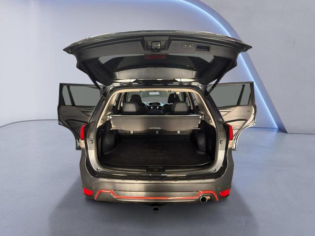 Photo of 2022 Magnetite Gray Metallic Subaru Forester