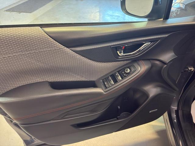 Photo of 2022 Magnetite Gray Metallic Subaru Forester