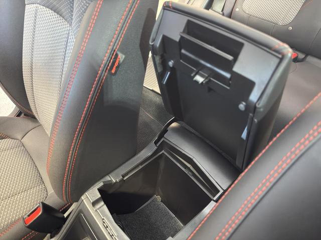 Photo of 2022 Magnetite Gray Metallic Subaru Forester