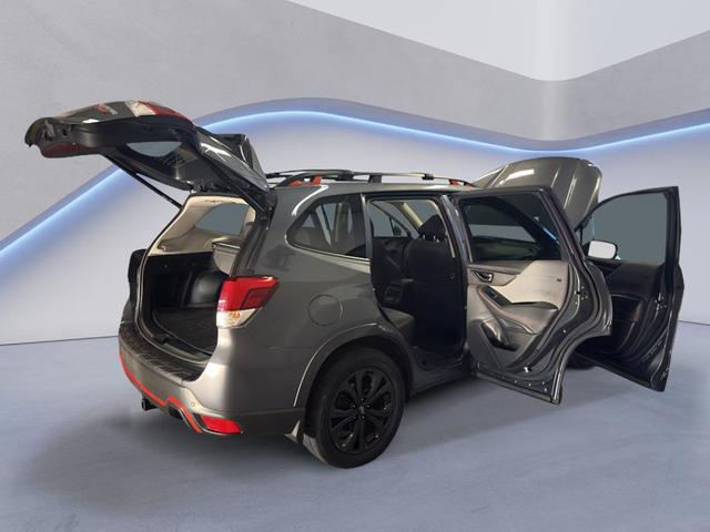 Photo of 2022 Magnetite Gray Metallic Subaru Forester