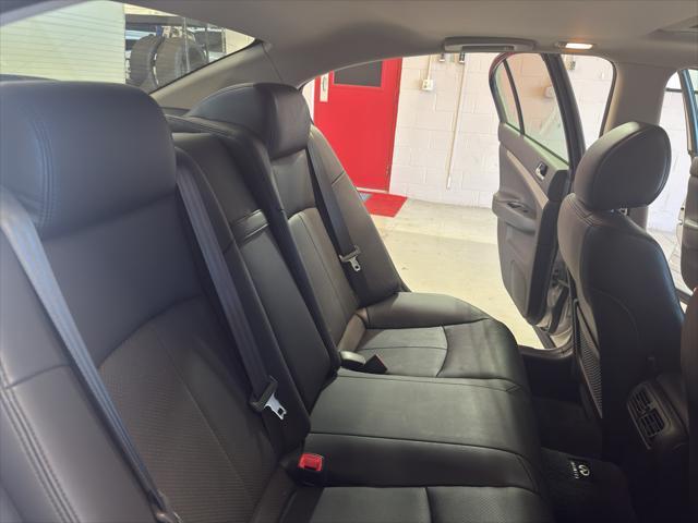 Photo of 2013 Liquid Platinum INFINITI G37x
