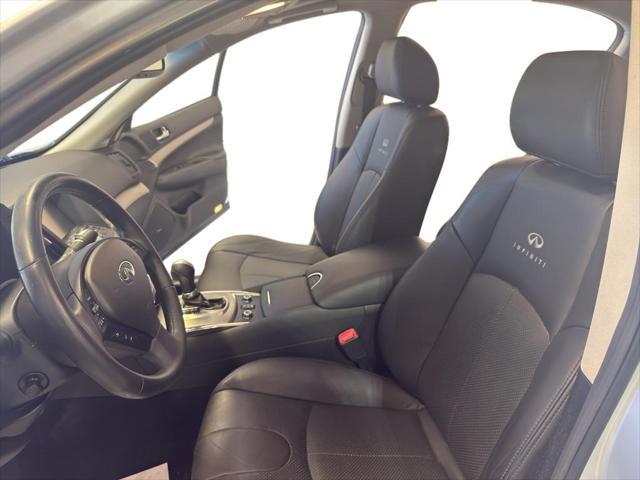 Photo of 2013 Liquid Platinum INFINITI G37x