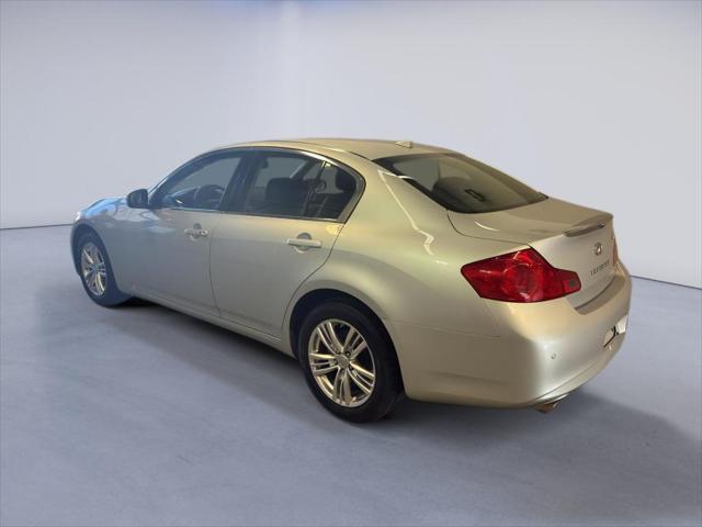 Photo of 2013 Liquid Platinum INFINITI G37x
