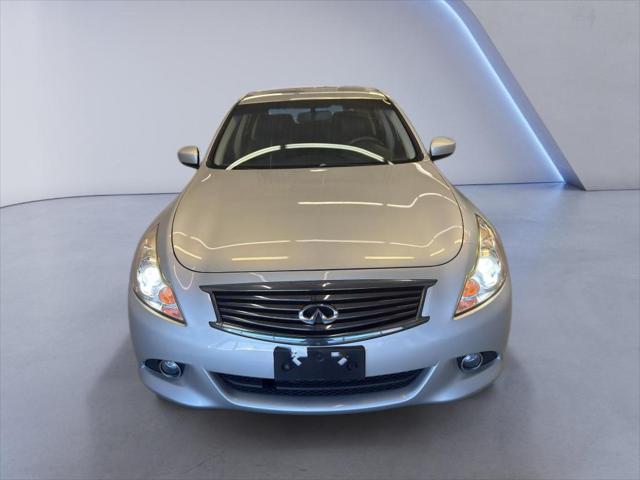 Photo of 2013 Liquid Platinum INFINITI G37x