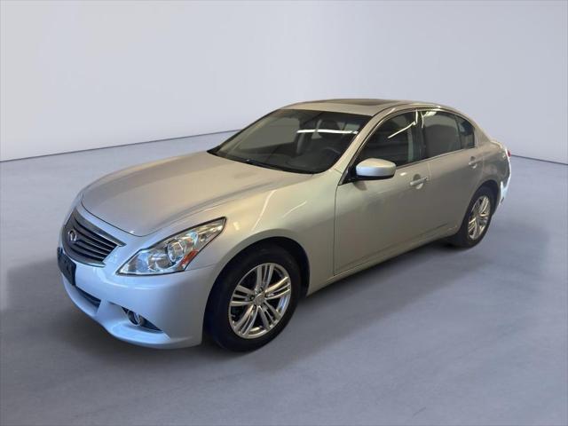 Photo of 2013 Liquid Platinum INFINITI G37x