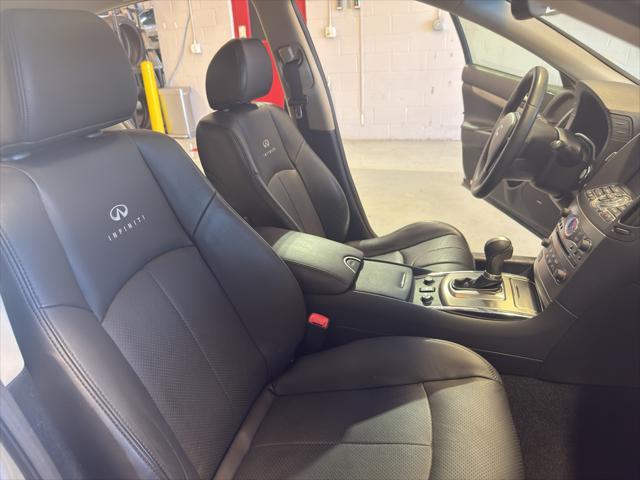 Photo of 2013 Liquid Platinum INFINITI G37x