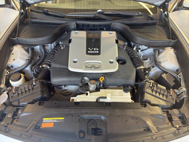 Photo of 2013 Liquid Platinum INFINITI G37x