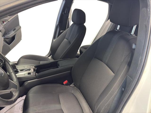 Photo of 2018 White Orchid Pearl Honda Civic