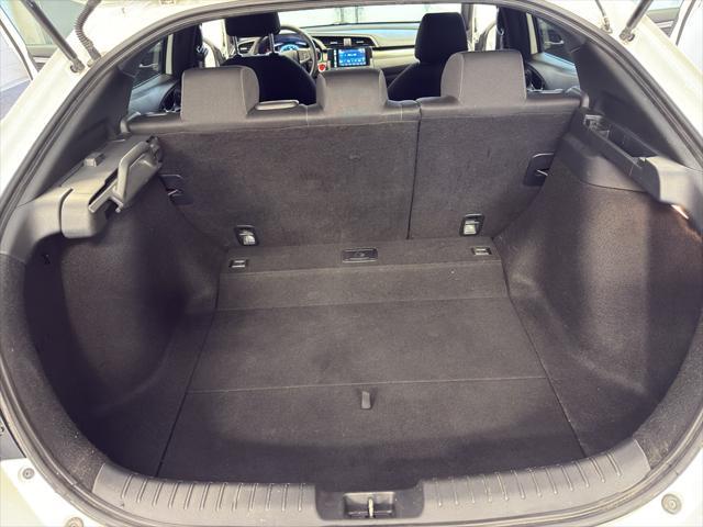 Photo of 2018 White Orchid Pearl Honda Civic