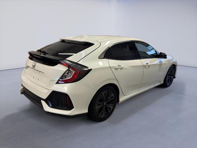 Photo of 2018 White Orchid Pearl Honda Civic