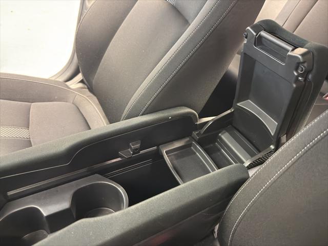 Photo of 2018 White Orchid Pearl Honda Civic