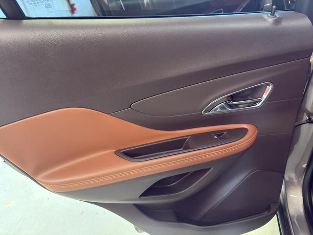 Photo of 2015 Cocoa Silver Metallic Buick Encore