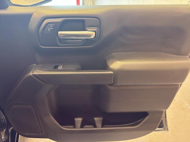 Photo of 2020 Black Chevrolet Silverado 1500