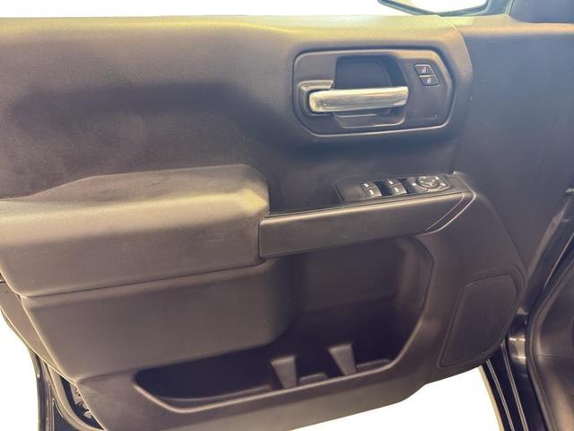 Photo of 2020 Black Chevrolet Silverado 1500