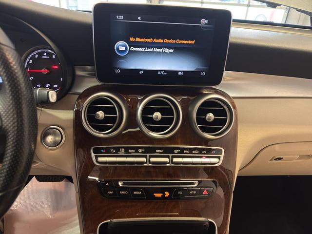 Photo of 2016 Selenite Grey Metallic Mercedes-Benz GLC 300