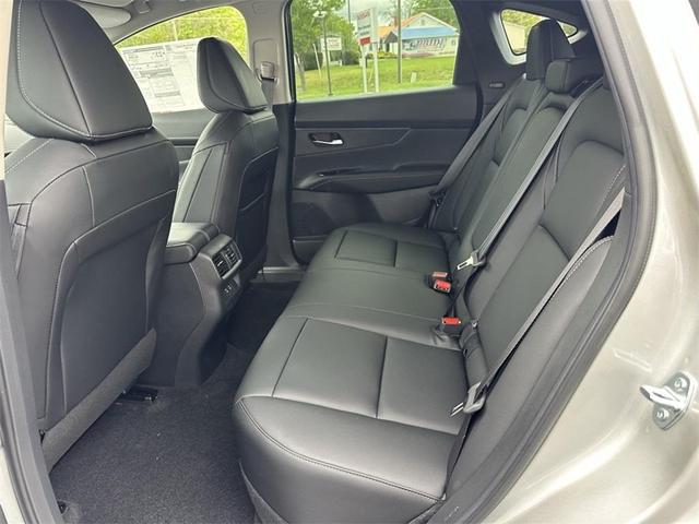 Photo of 2025 Brilliant Silver Metallic Nissan Murano