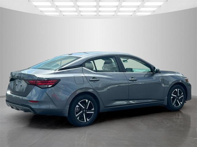 Photo of 2025 Gun Metallic Nissan Sentra
