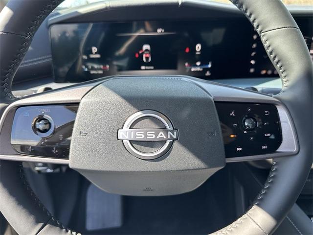 Photo of 2025 Champagne Silve Nissan Murano