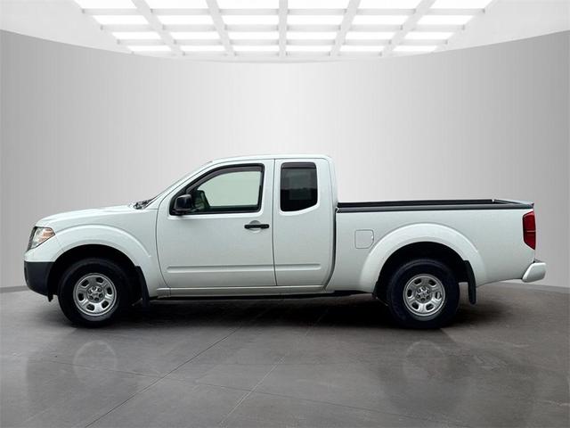 Photo of 2019 Glacier White Nissan Frontier