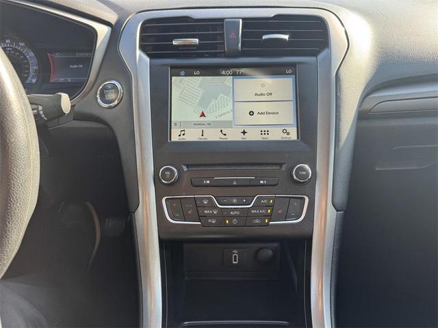 Photo of 2018 Ingot Silver Ford Fusion