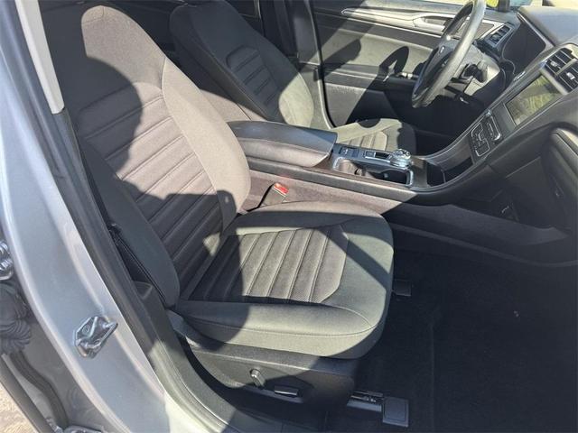 Photo of 2018 Ingot Silver Ford Fusion