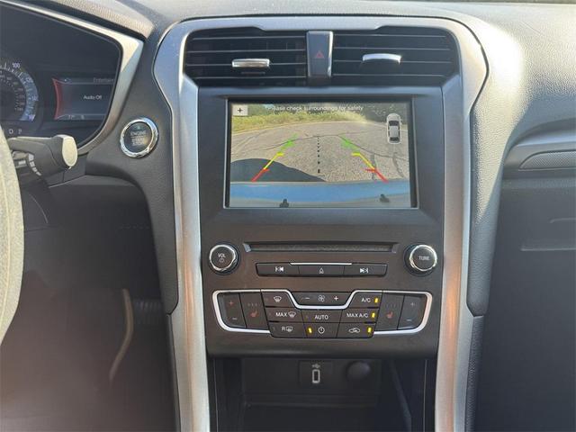 Photo of 2018 Ingot Silver Ford Fusion