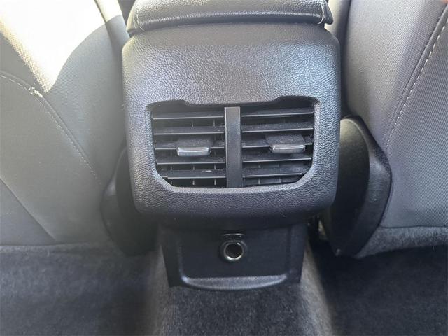 Photo of 2018 Ingot Silver Ford Fusion
