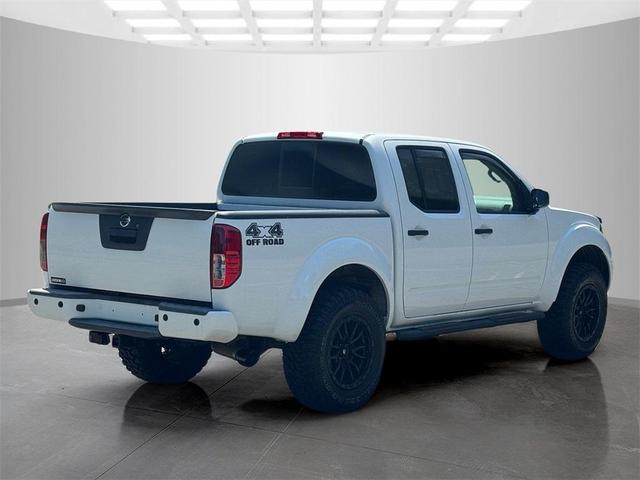 Photo of 2020 Glacier White Nissan Frontier