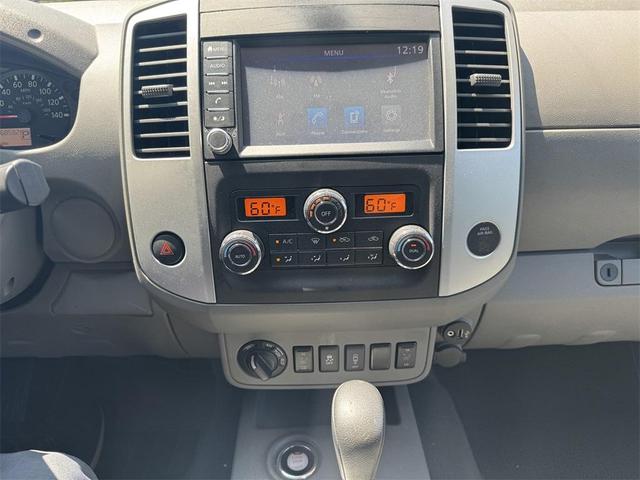 Photo of 2020 Glacier White Nissan Frontier