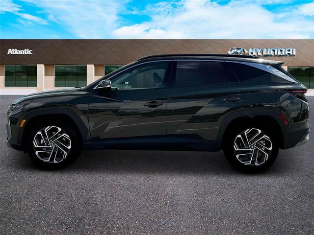 Photo of 2025 Green Hyundai TUCSON