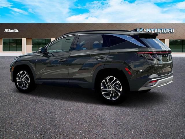 Photo of 2025 Green Hyundai TUCSON