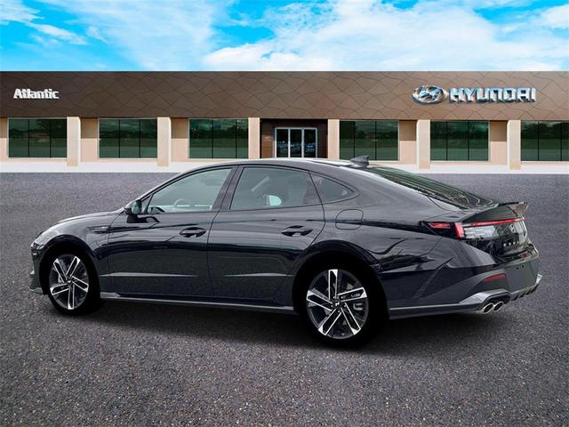 Photo of 2026 Black Hyundai SONATA