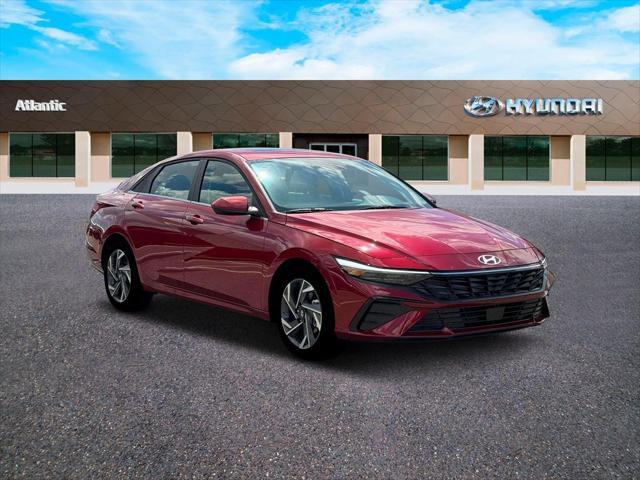 Photo of 2025 Red Hyundai ELANTRA
