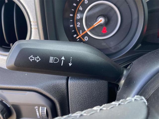 Photo of 2025 Black Clearcoat Jeep Gladiator
