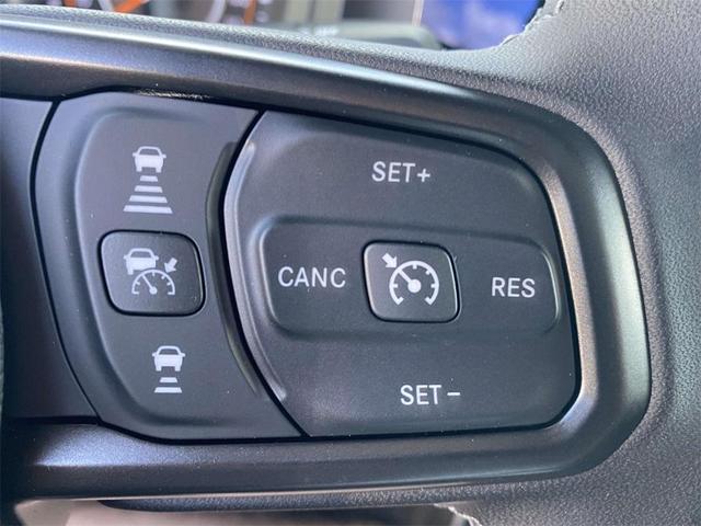Photo of 2025 Black Clearcoat Jeep Gladiator