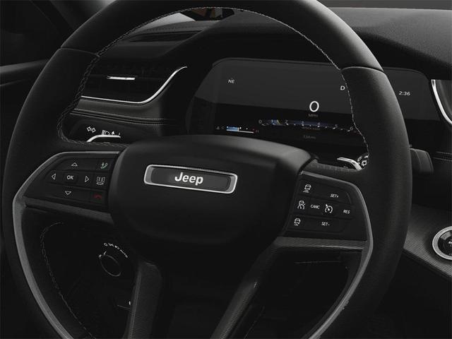Photo of 2025 Silver Zynith Jeep Grand Cherokee L