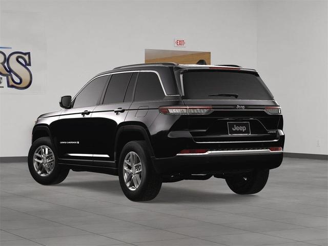 Photo of 2025 Diamond Black Jeep Grand Cherokee