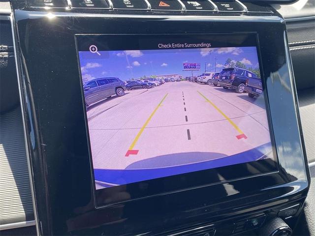 Photo of 2025 Metallic Jeep Grand Cherokee L