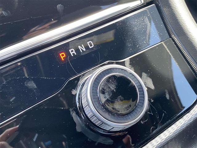 Photo of 2025 Metallic Jeep Grand Cherokee L