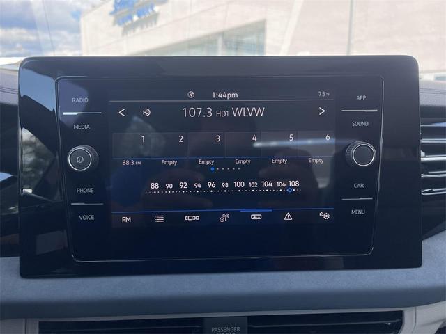 Photo of 2025 Deep Black Pearl Volkswagen Jetta