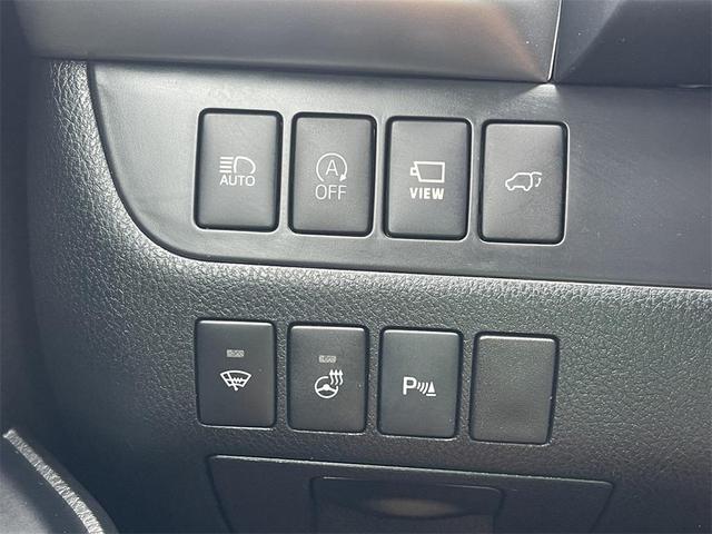 Photo of 2019 Gray Toyota Highlander