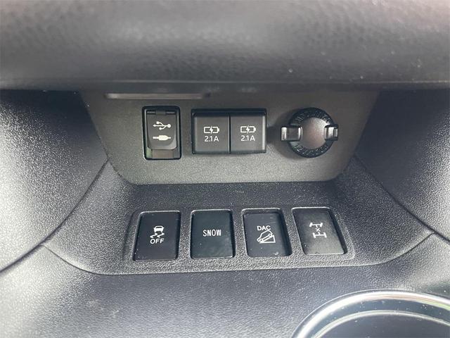 Photo of 2019 Gray Toyota Highlander