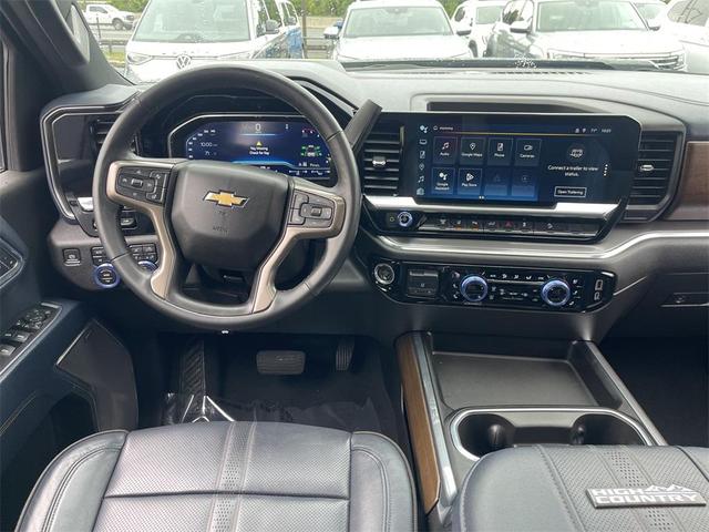 Photo of 2024 Black Chevrolet Silverado 3500